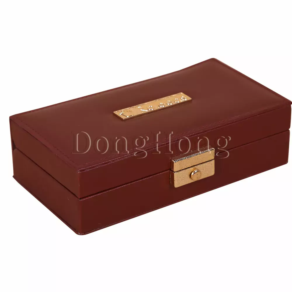Brown Leather Jewelry Packing Box with L